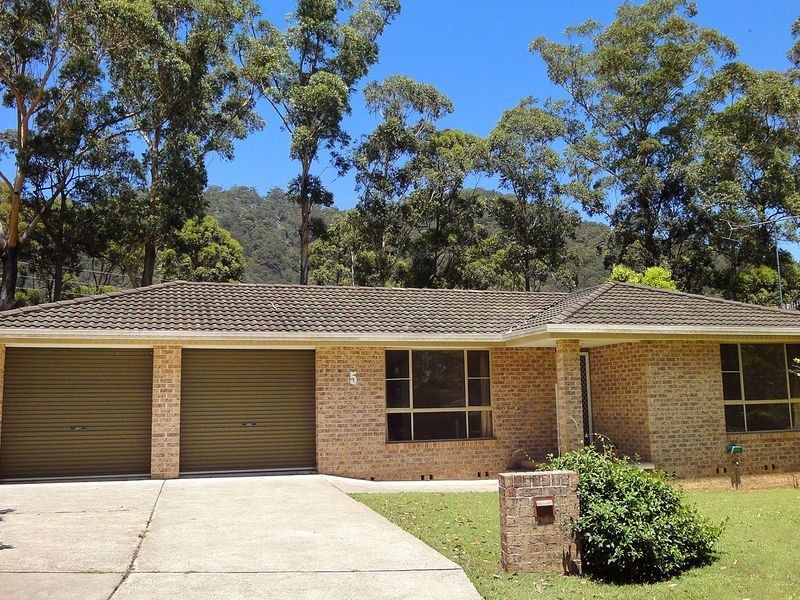 5 Lakeview Crescent, Laurieton NSW 2443