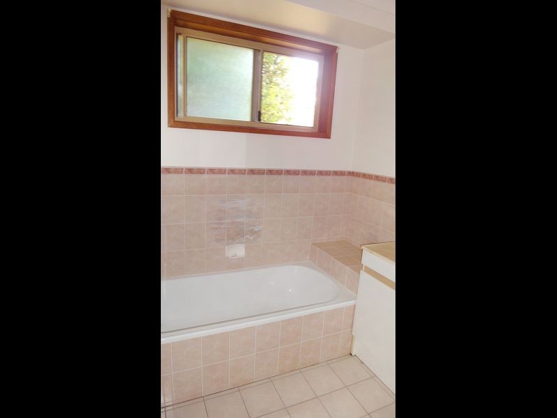 5 Lakeview Crescent, Laurieton NSW 2443