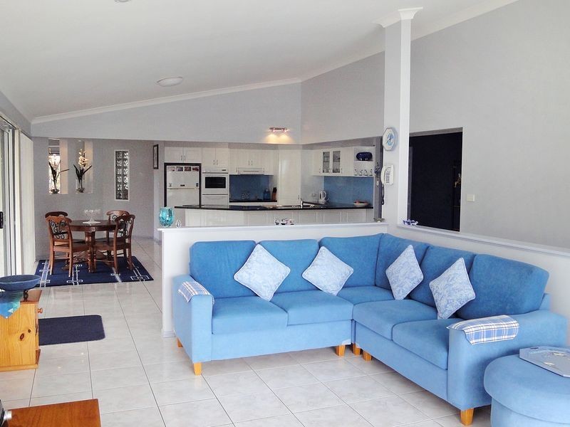 18 Alexander Close, Dunbogan NSW 2443