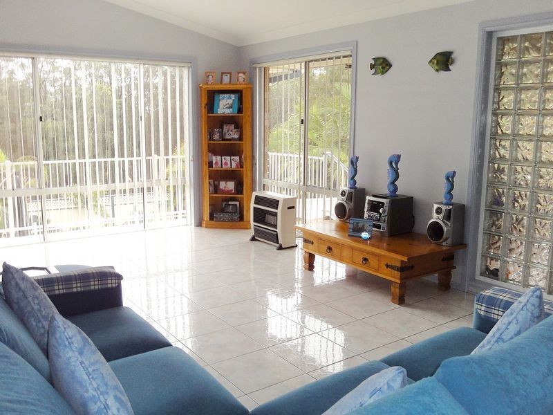 18 Alexander Close, Dunbogan NSW 2443