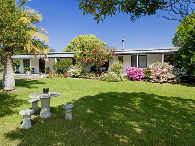 92 Wharf Road, Johns River NSW 2443
