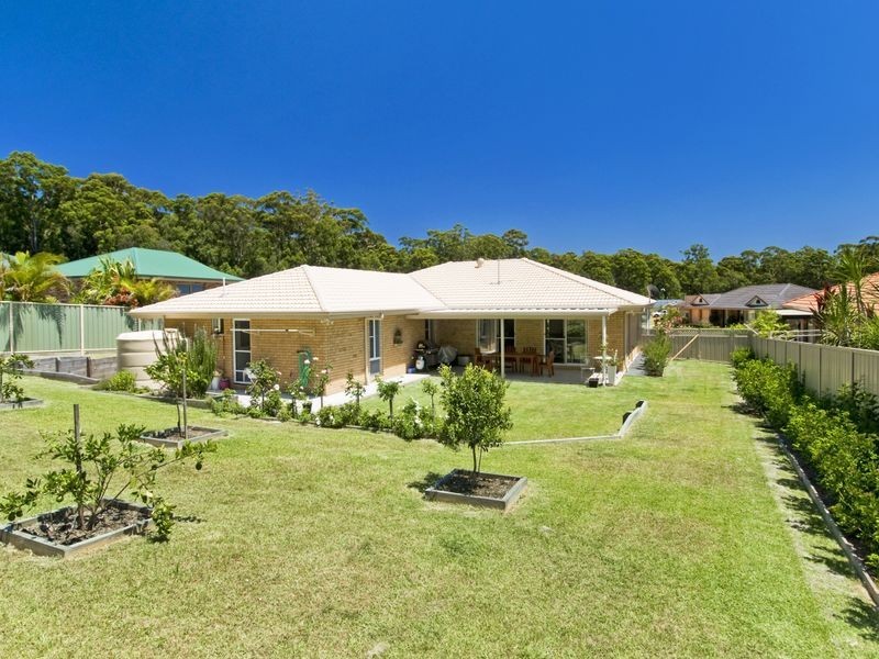 1 Cheesetree Place, Laurieton NSW 2443