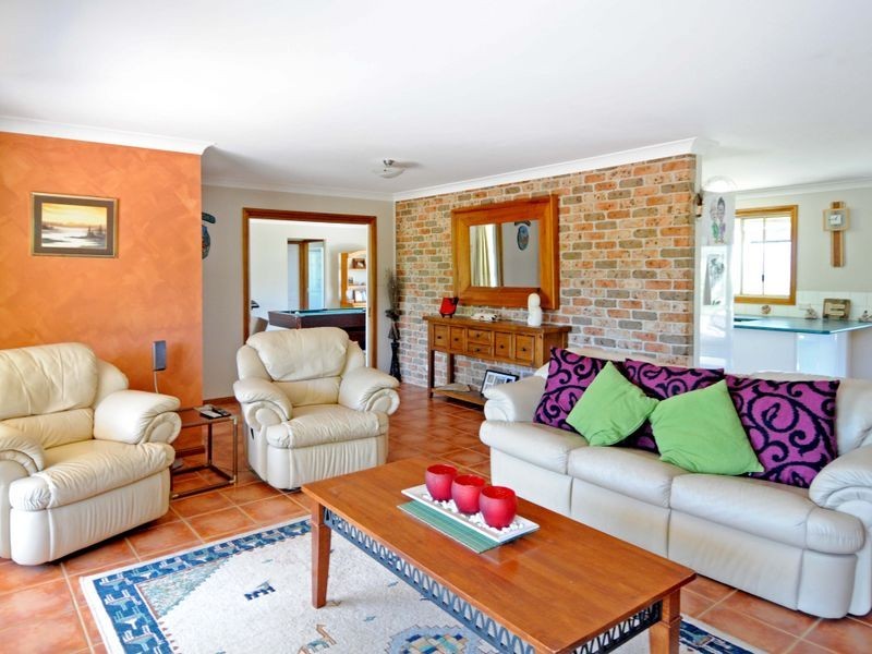 4 Crosses Lane, Hannam Vale NSW 2443