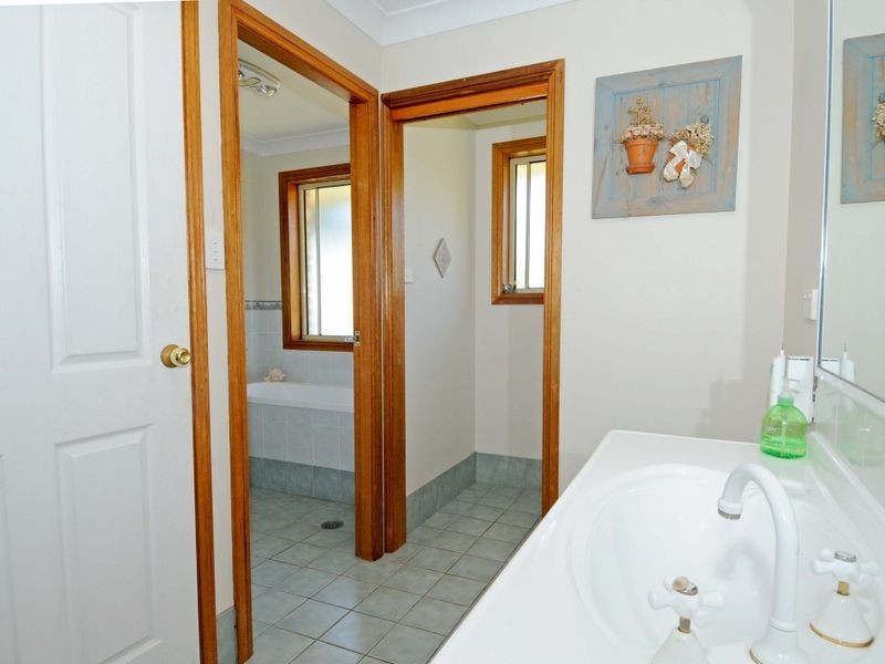 4 Crosses Lane, Hannam Vale NSW 2443