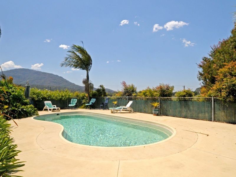 4 Crosses Lane, Hannam Vale NSW 2443