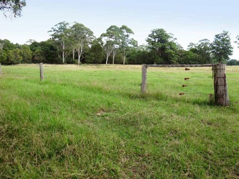 183 Henrys Lane, Moorland NSW 2443