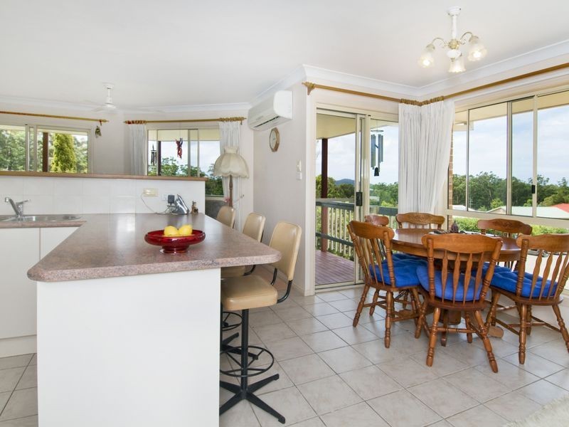 14 Waterview Crescent, Laurieton NSW 2443