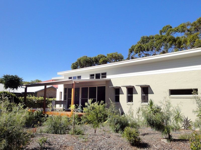 1 James Atkins Drive, Dunbogan NSW 2443