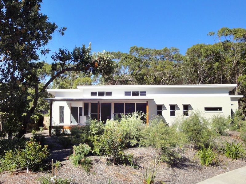 1 James Atkins Drive, Dunbogan NSW 2443