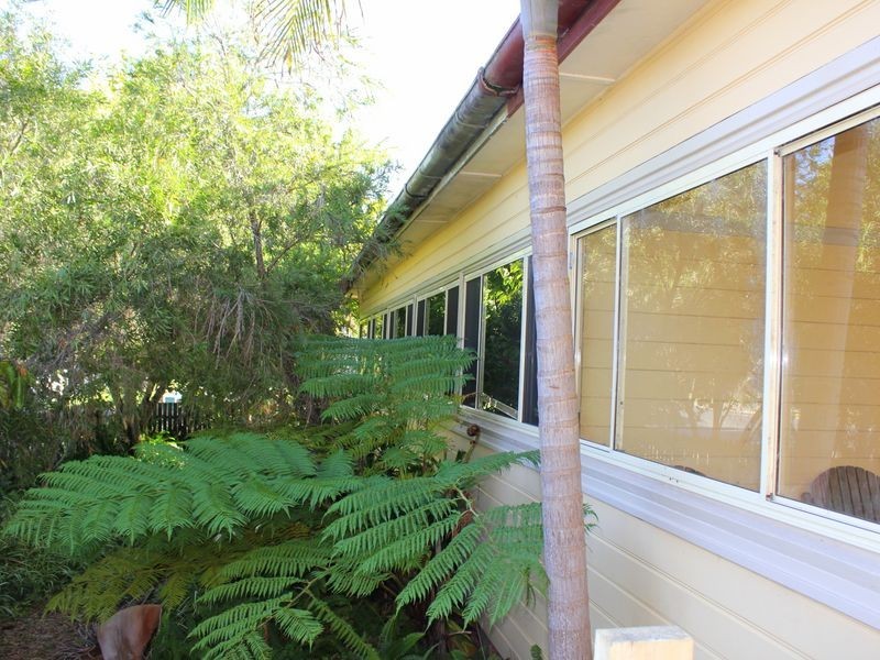 81 The Parade, North Haven NSW 2443