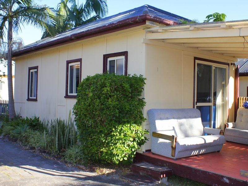 81 The Parade, North Haven NSW 2443