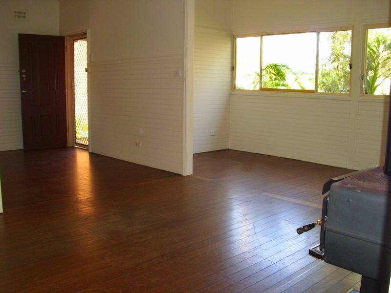 81 The Parade, North Haven NSW 2443