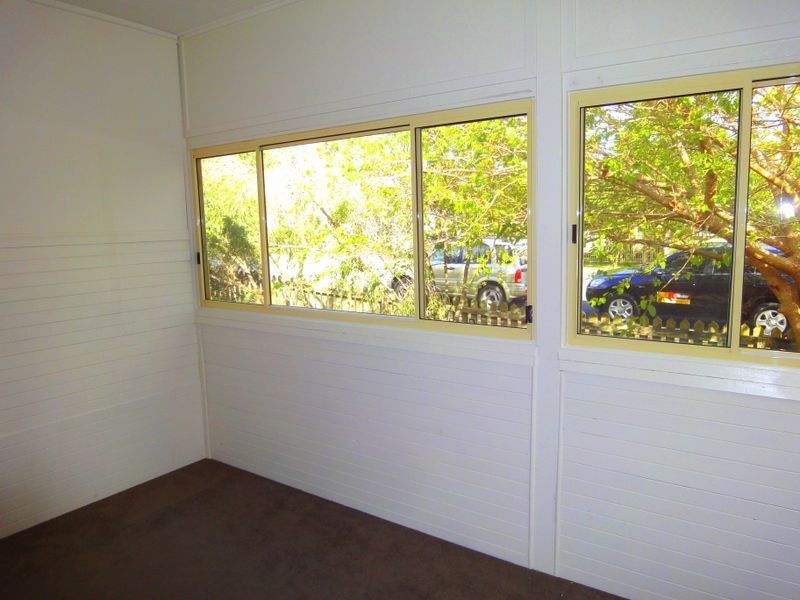 81 The Parade, North Haven NSW 2443