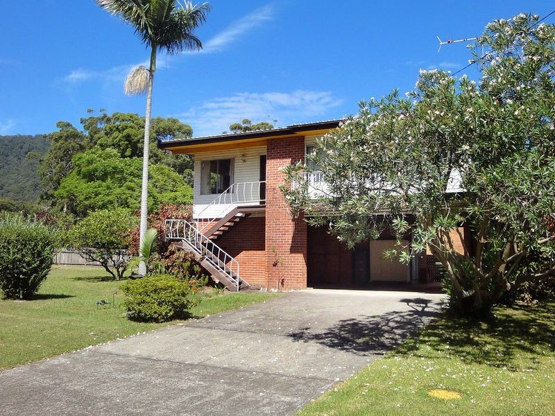 464 Ocean Drive, Laurieton NSW 2443