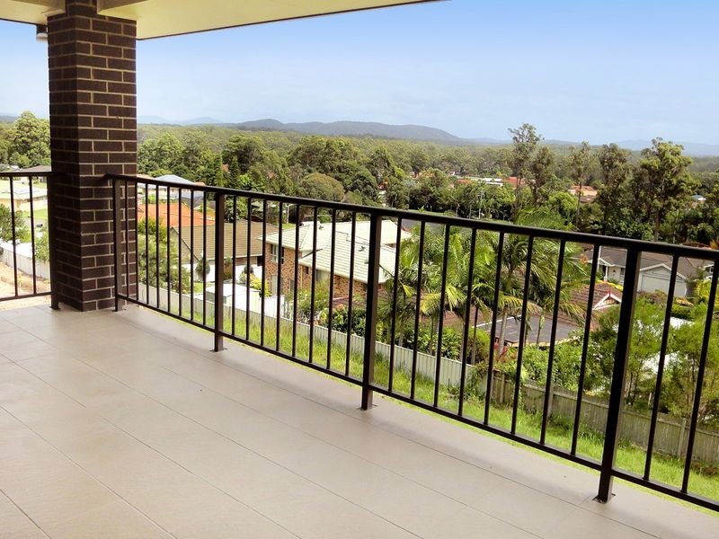 12 Admirals Circle, Laurieton NSW 2443