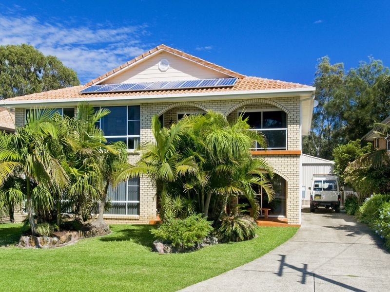 18 Camden Head Road, Dunbogan NSW 2443