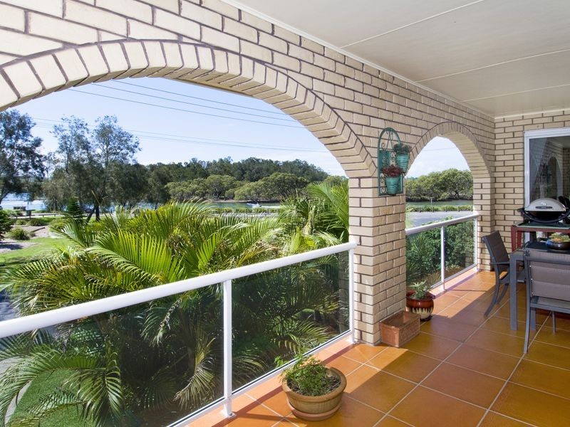18 Camden Head Road, Dunbogan NSW 2443