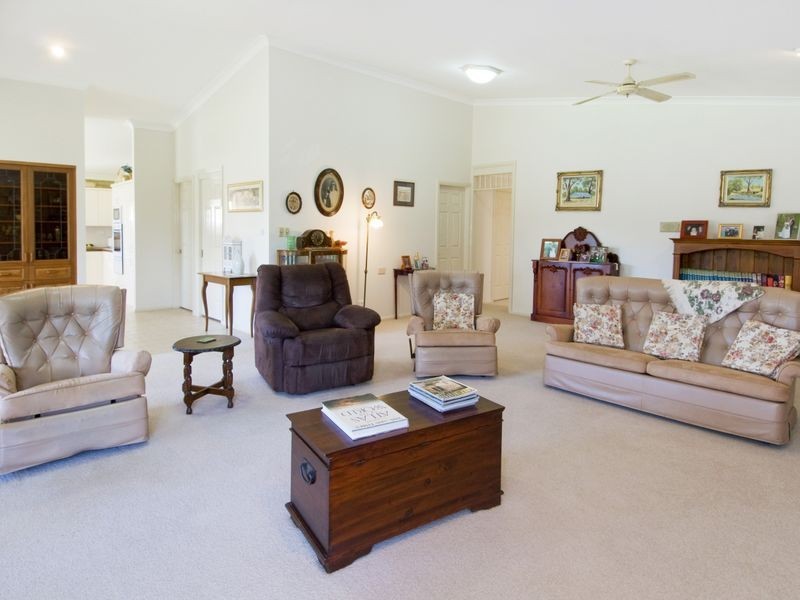 18 Camden Head Road, Dunbogan NSW 2443
