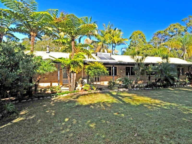 210 Ocean Drive, West Haven NSW 2443