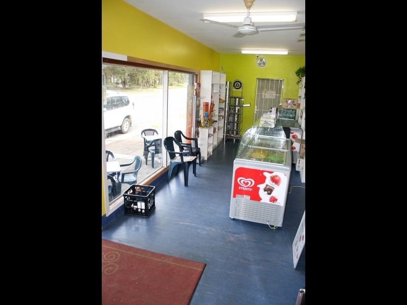 73 The Parade, North Haven NSW 2443