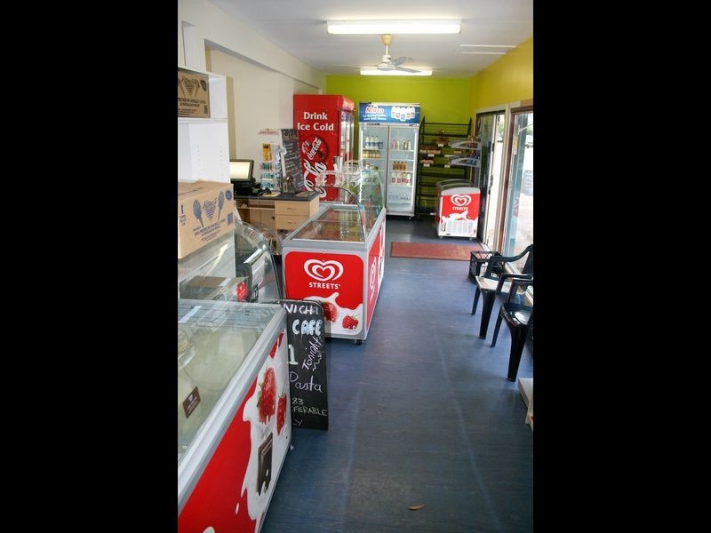 73 The Parade, North Haven NSW 2443