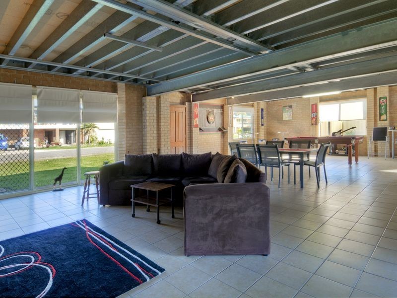 39 Bell Street, Dunbogan NSW 2443