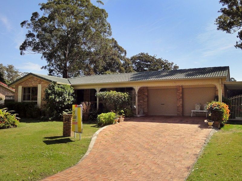 52 St Albans Way, Laurieton NSW 2443