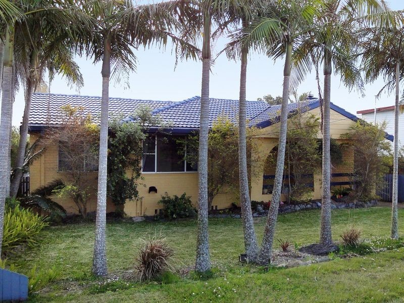 1541 Ocean Drive, Lake Cathie NSW 2445