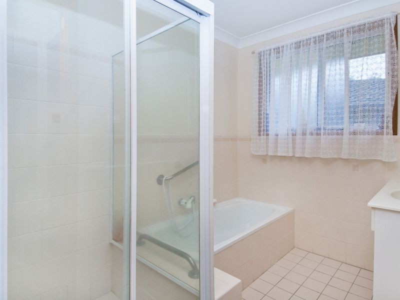 2/4 St Albans Way, Laurieton NSW 2443