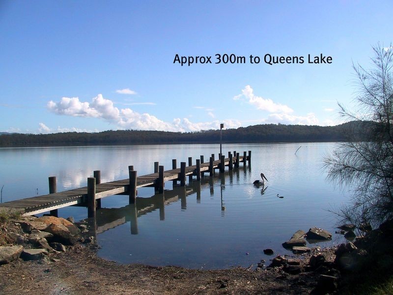 10 Cook Close, Laurieton NSW 2443