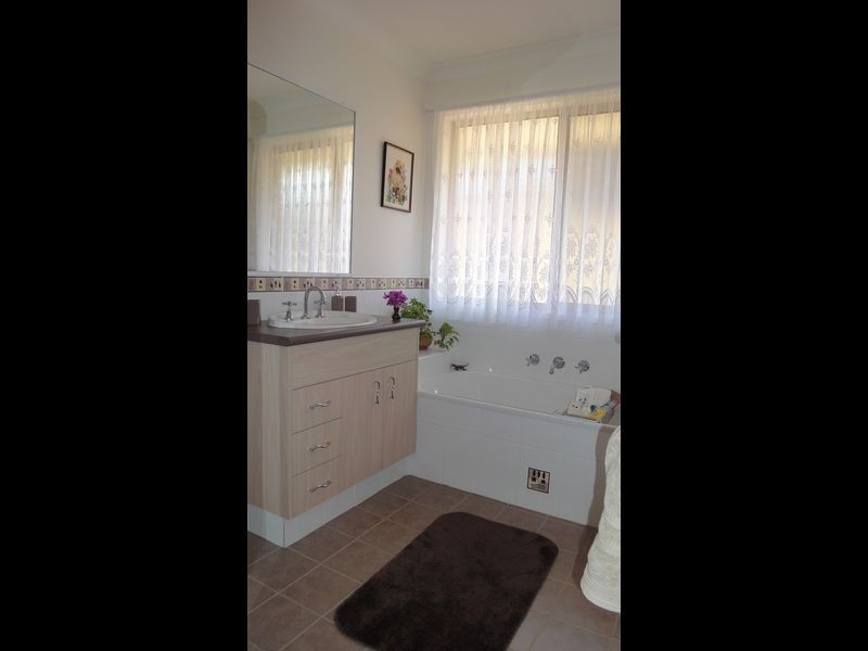 13 Rainbow Beach Drive, Bonny Hills NSW 2445