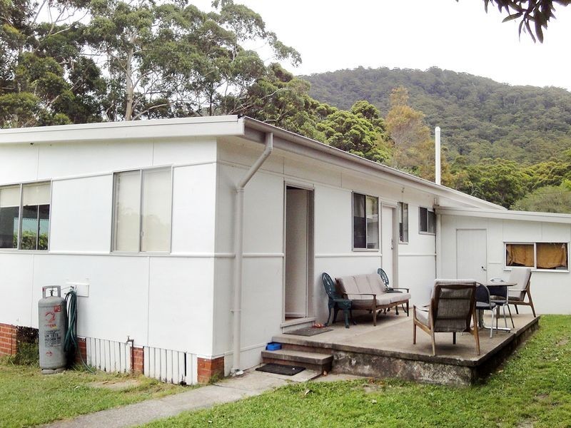 21 Lord Street, Laurieton NSW 2443