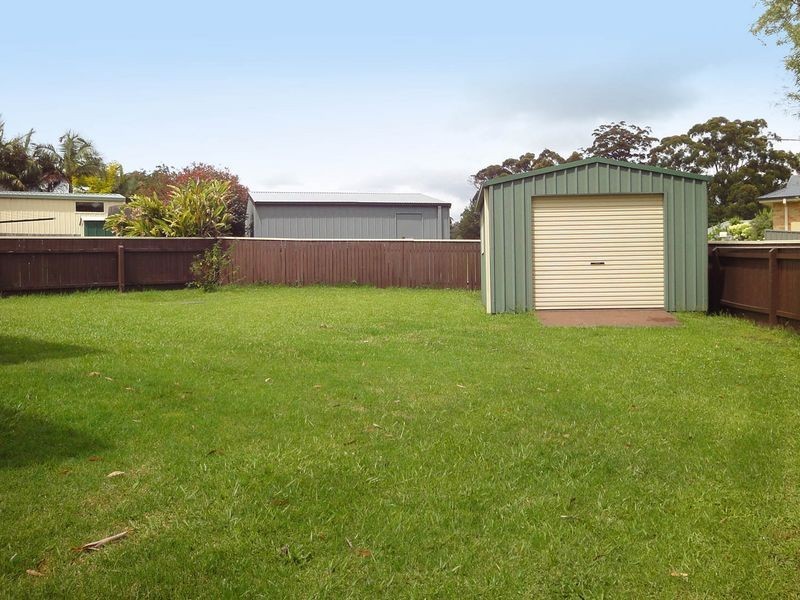 4 Fairwinds Avenue, Laurieton NSW 2443