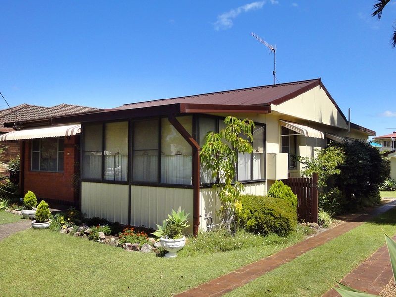 6 Lane Street, Laurieton NSW 2443