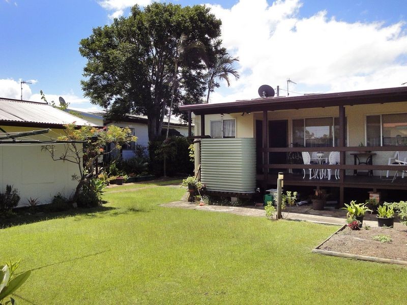 6 Lane Street, Laurieton NSW 2443