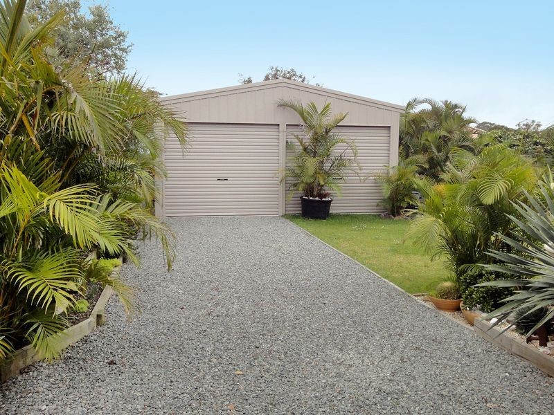 8 Alexander Close, Dunbogan NSW 2443