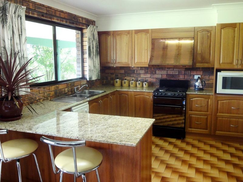 41 Sarahs Crescent, King Creek NSW 2446