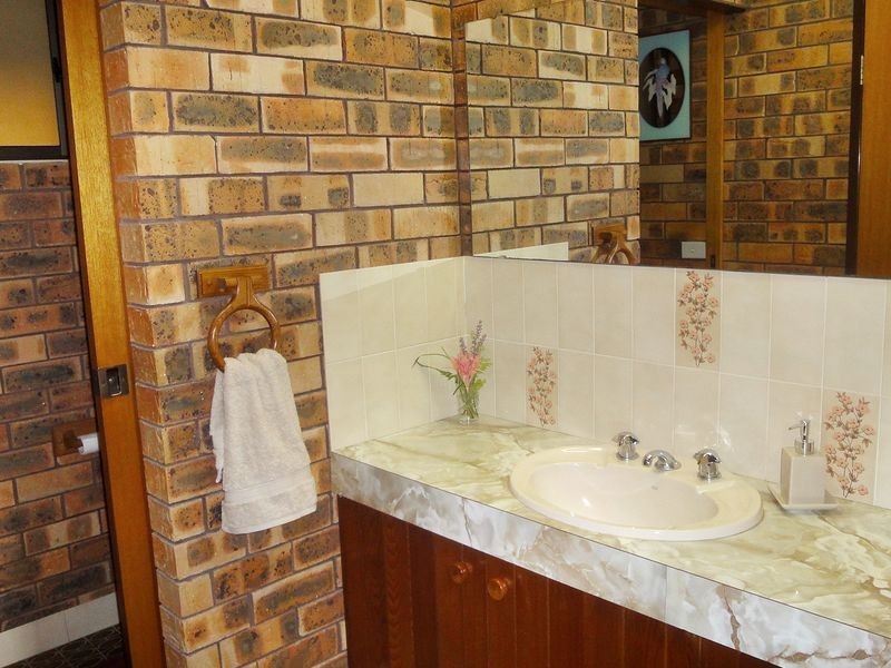 41 Sarahs Crescent, King Creek NSW 2446