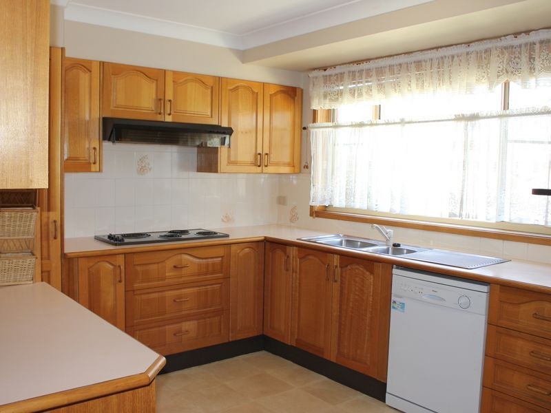 2/1614 Ocean Drive, Lake Cathie NSW 2445