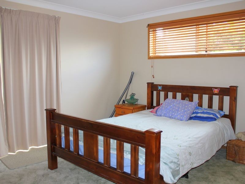 2/1614 Ocean Drive, Lake Cathie NSW 2445