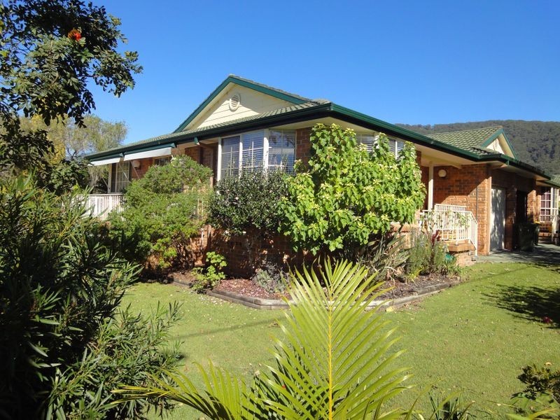 1/2A Tunis Street, Laurieton NSW 2443
