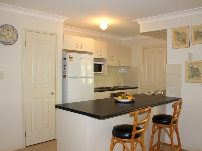 4 Friendship Place, Dunbogan NSW 2443