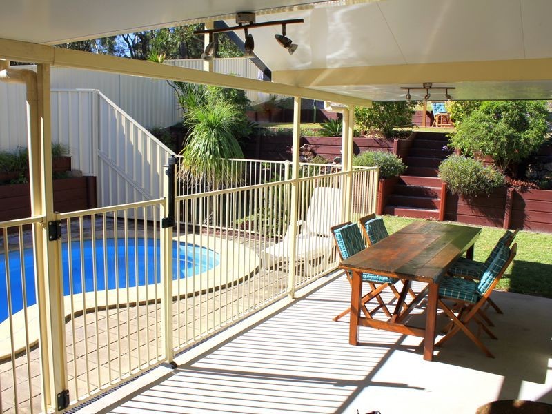 4 Friendship Place, Dunbogan NSW 2443