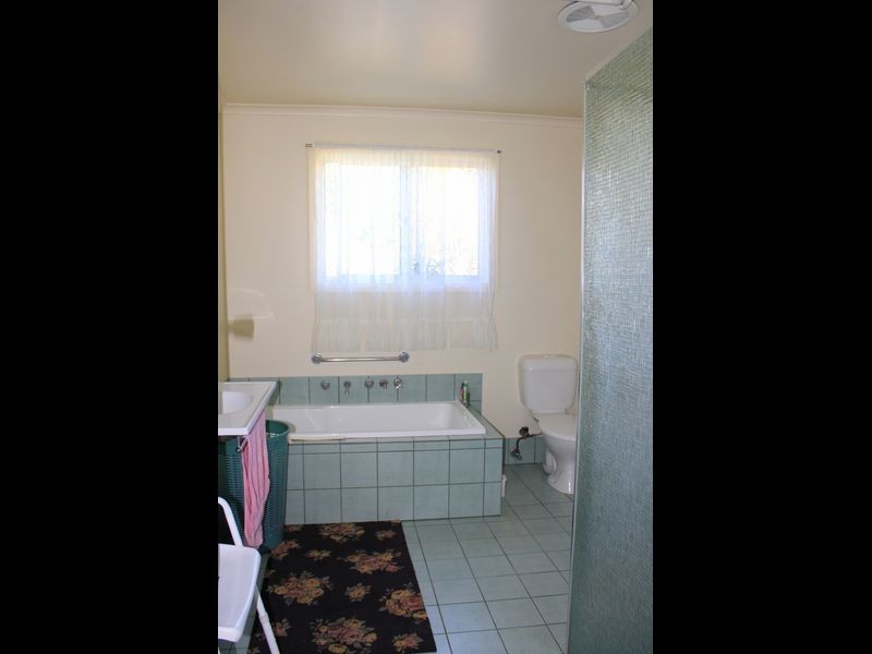 18 Bold Street, Laurieton NSW 2443