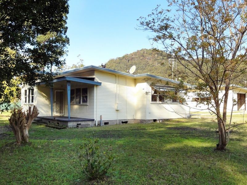 292 Ocean Drive, Laurieton NSW 2443