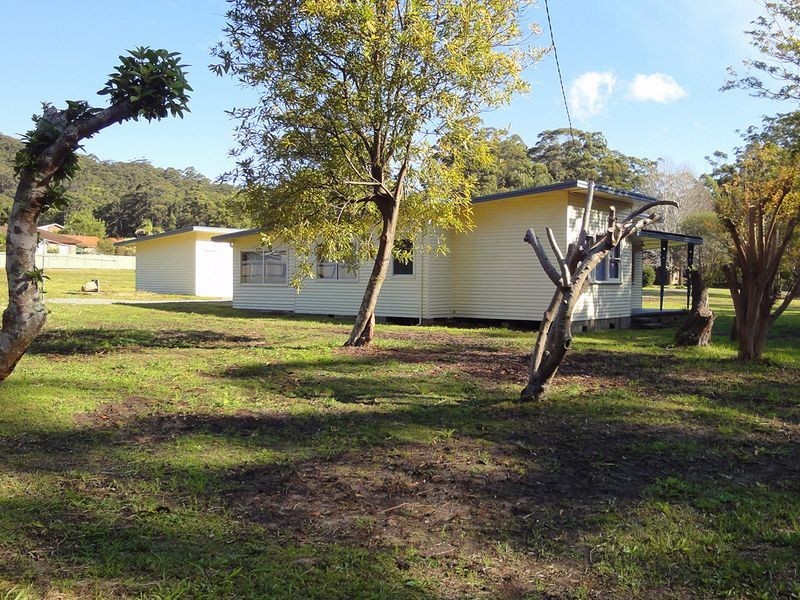 292 Ocean Drive, Laurieton NSW 2443