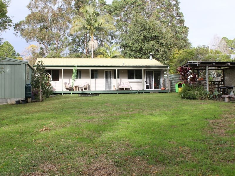 15 Station Street, Johns River NSW 2443