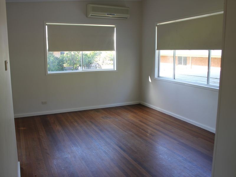 21 Lord Street, Laurieton NSW 2443