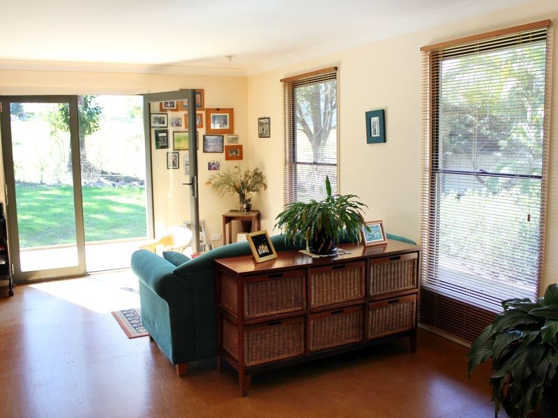 25 Church Street, Moorland NSW 2443