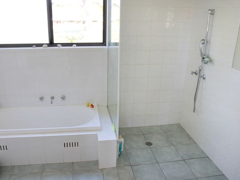 25 Church Street, Moorland NSW 2443